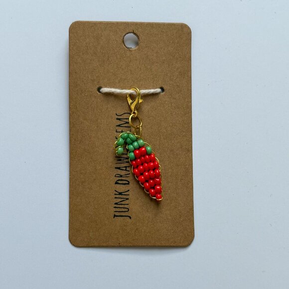 Red Jalapeno Beaded Charm - Picture 1 of 1